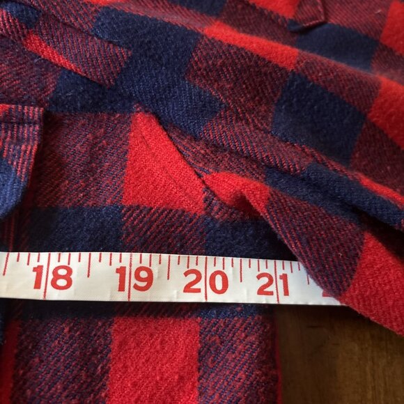 Vintage Tradition Classics Red & Blue Plaid Button down Shirt Size Large - Picture 4 of 6